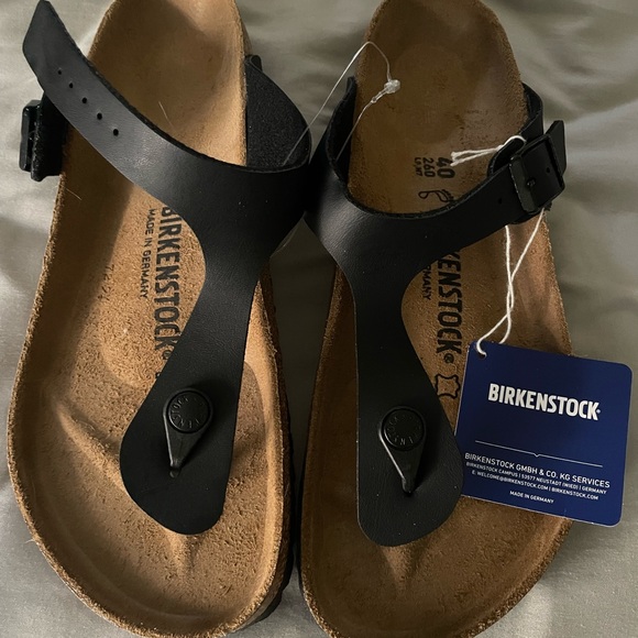 Birkenstock Shoes - Never worn black BIRKENSTOCKS! SIZE 40